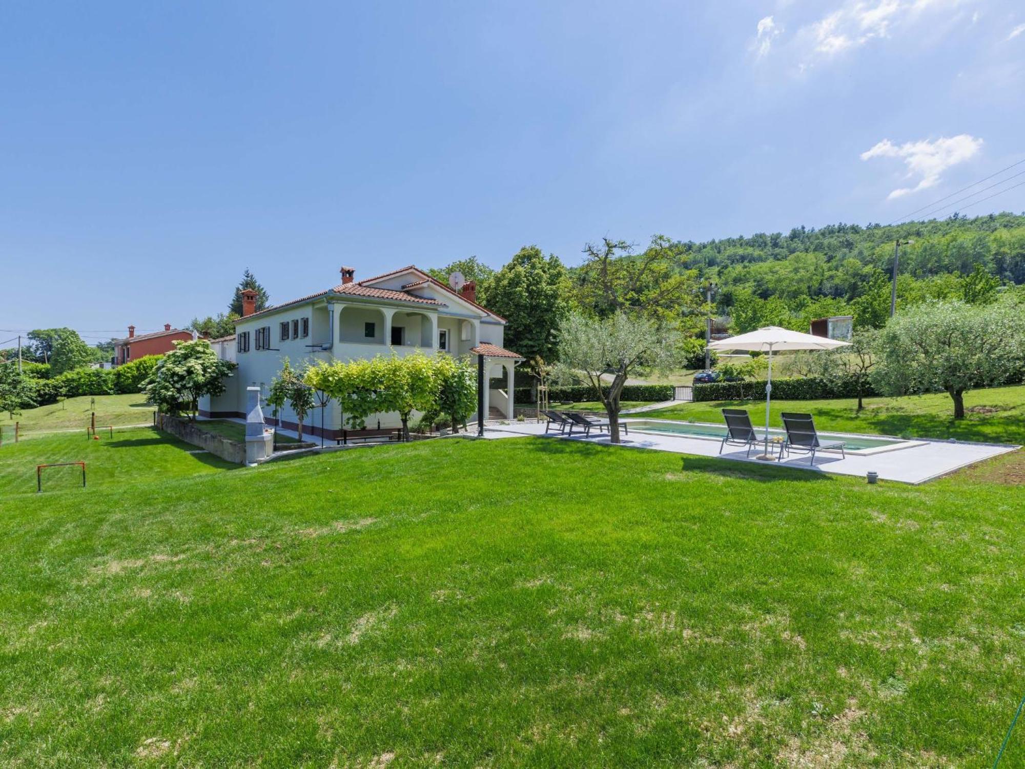 Holiday Home Carlo - Ipc102 By Interhome Pićan Extérieur photo