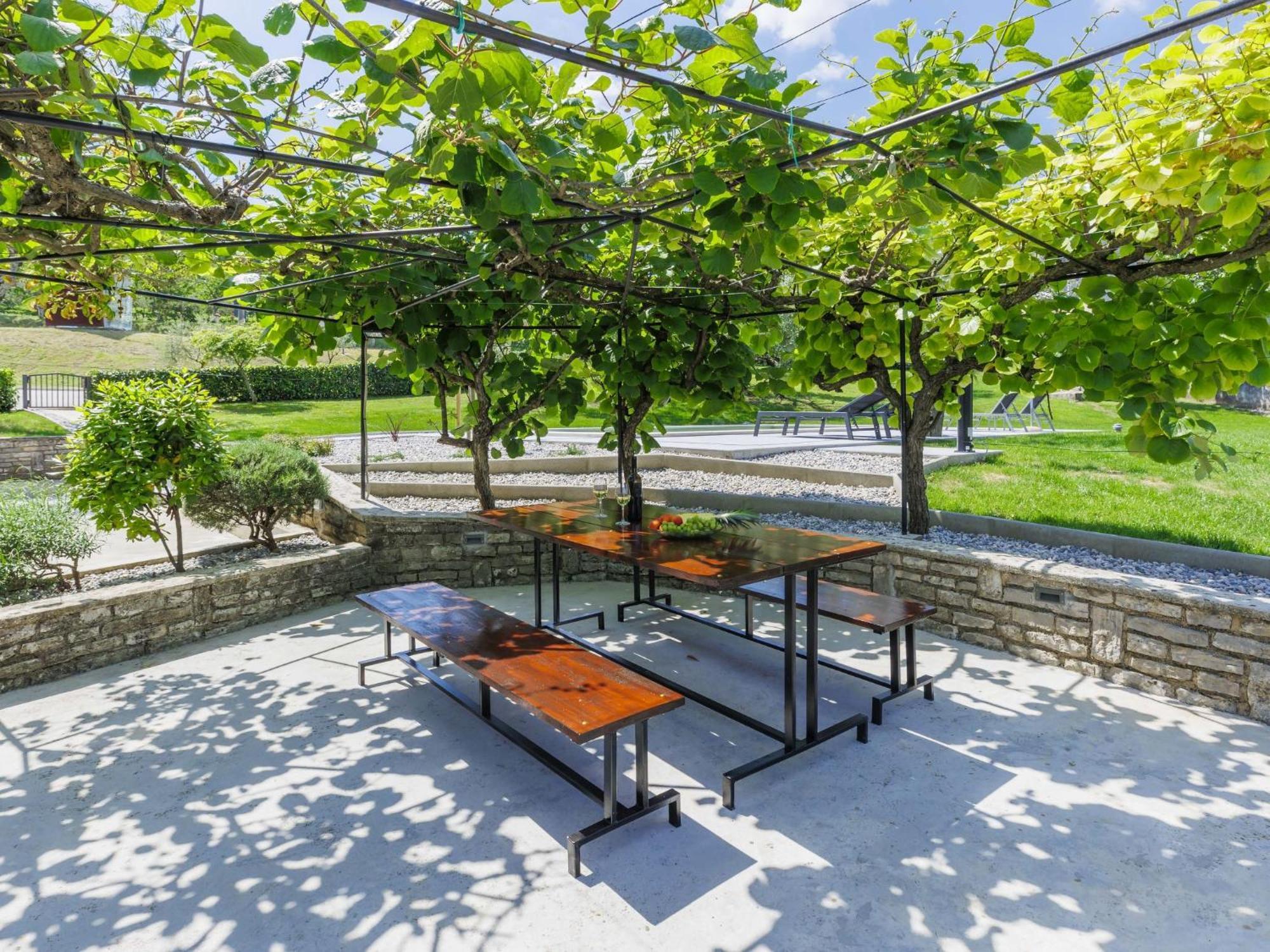 Holiday Home Carlo - Ipc102 By Interhome Pićan Extérieur photo